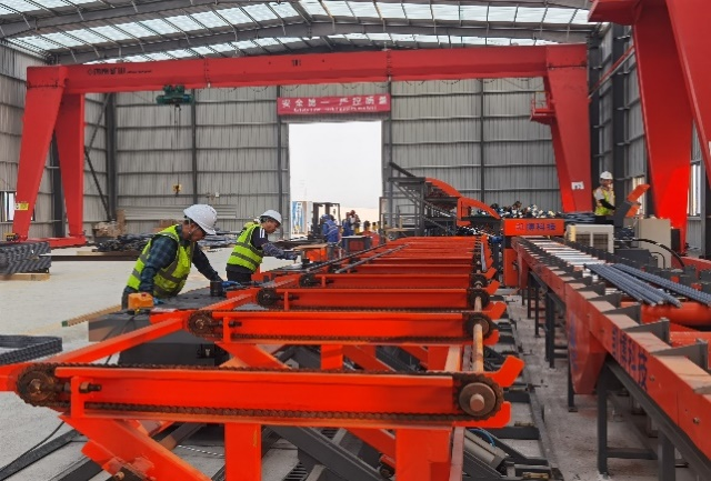 商贸公司首个境外钢筋加工车间正式运营