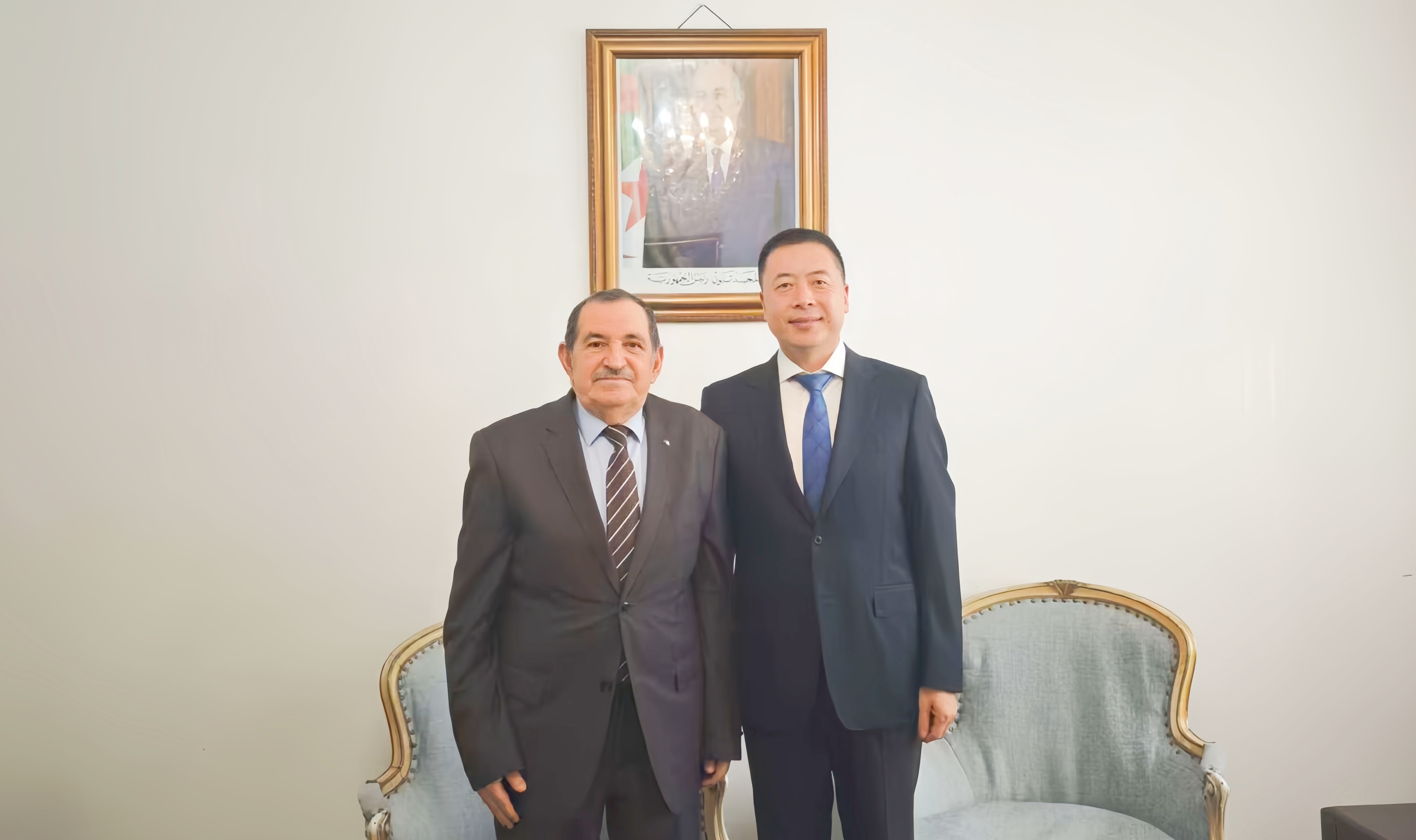 赵金祥拜会阿尔及利亚驻华大使拉赫桑