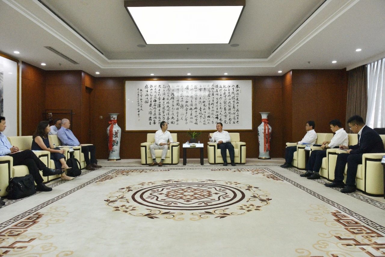 Bi Yanchun Holds Talks with Wang Ziyi, Managing Director of Greater China at Mott MacDonald Hong Kong